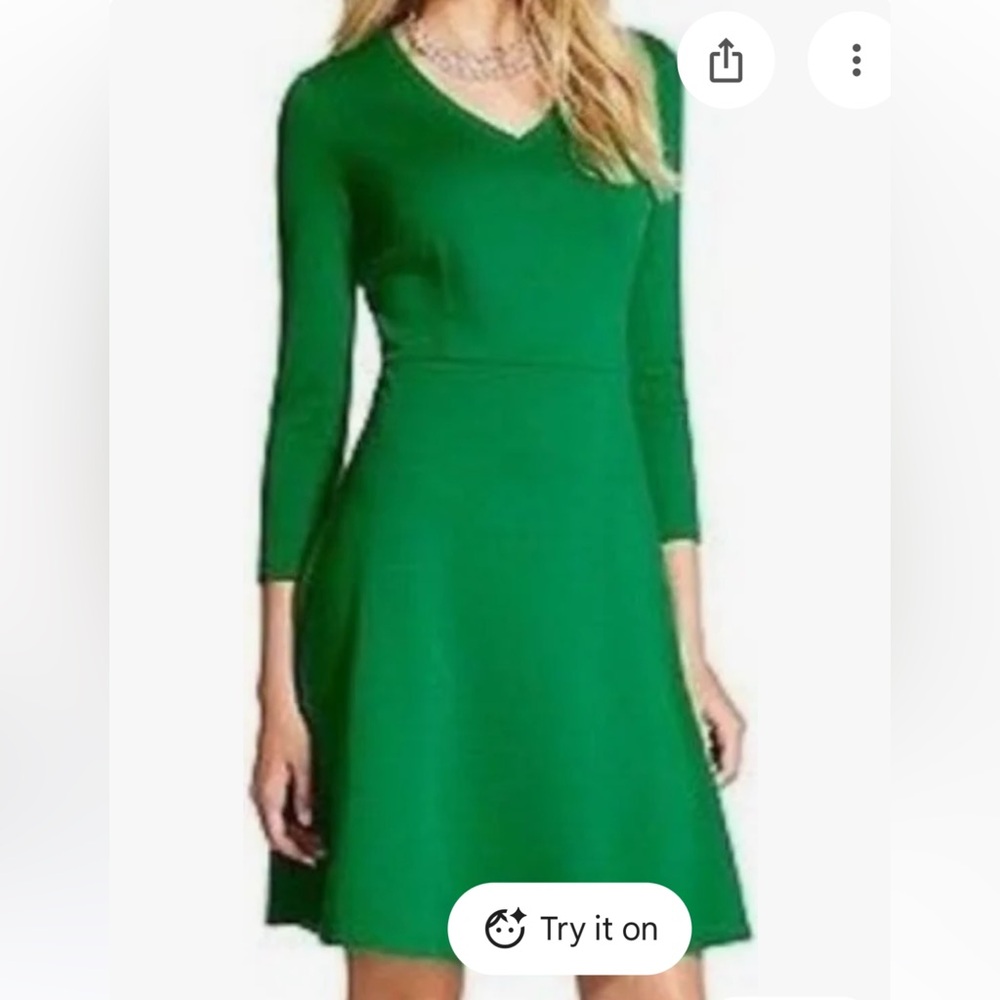 Elegant Green V-Neck Flare Ponte Sweater Dress